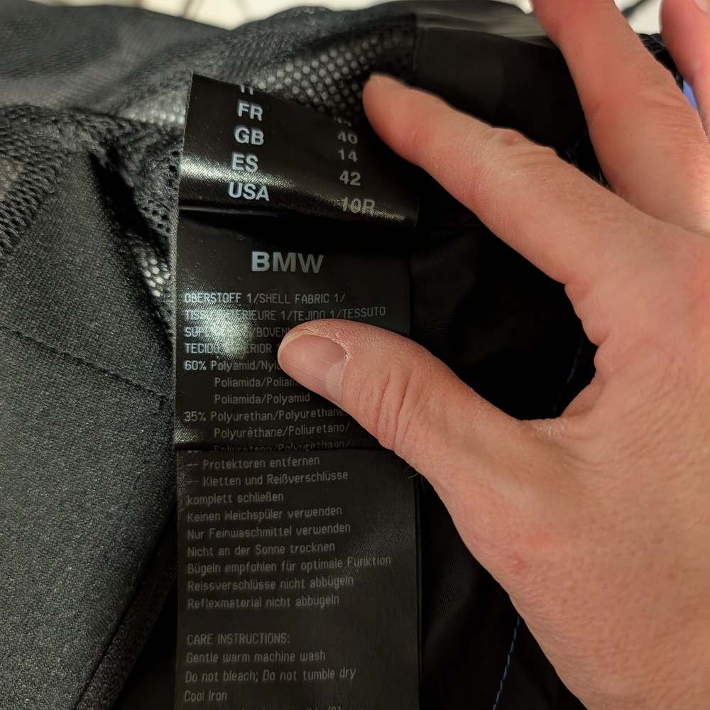 BMW Motorrad ComfortShell Jacket - Picture 5 of 5